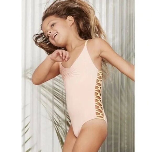 L*Space Little Leilani One Piece Swimsuit Pink Size 12 NWT Retails for $80 - Picture 3 of 4